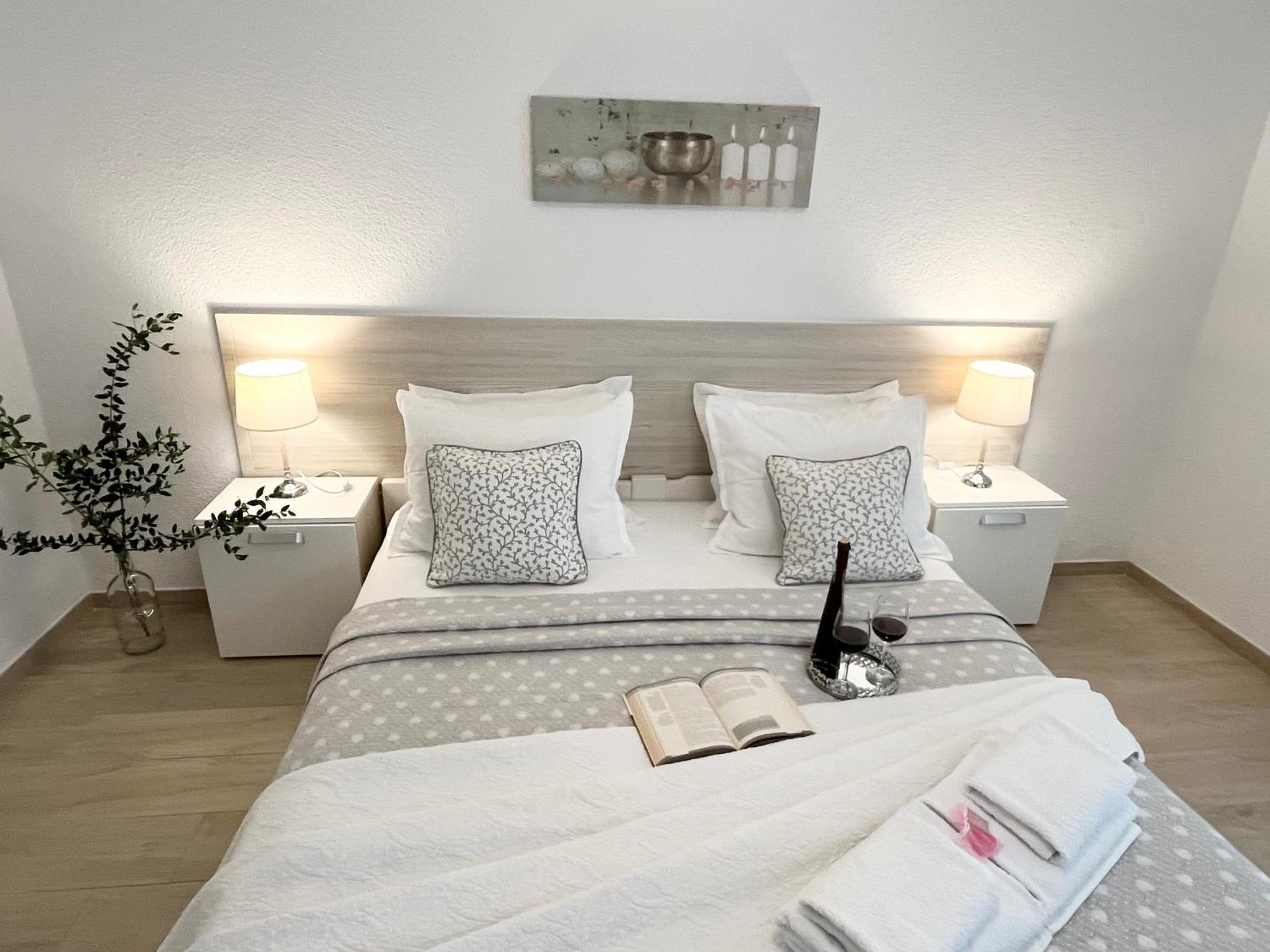 Apartments Irma Baska Voda Luaran gambar