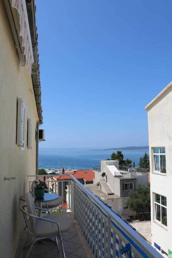 Apartments Irma Baska Voda Luaran gambar